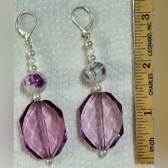 Contemporary with a touch of vintage - Picture 3 of 3